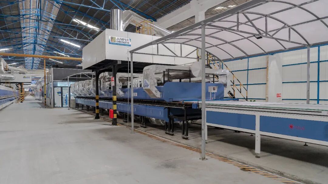 榜样力量 | 强辉精工瓷砖斩获2025年度家居领军品牌(图6)