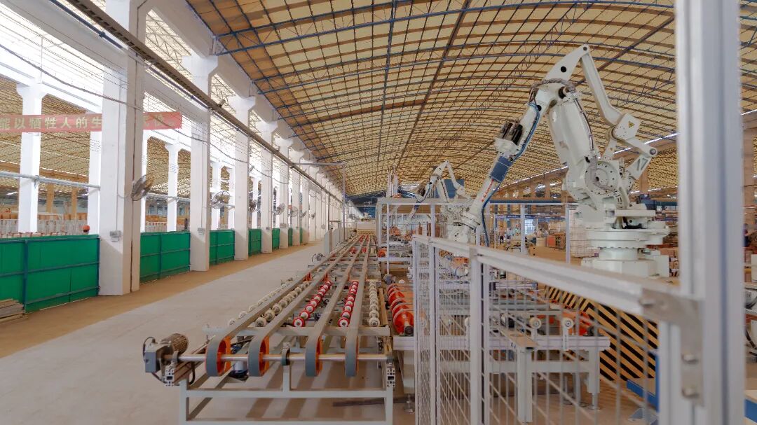 榜样力量 | 强辉精工瓷砖斩获2025年度家居领军品牌(图9)